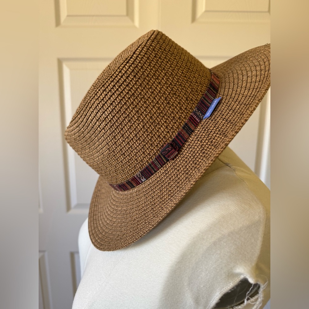 Wallaroo Adjustable Straw Hat - image 2
